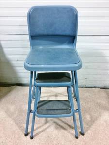 VERY RARE VINTAGE 1960S COSCO BLUE MOLDED PLASTIC COUNTER HEIGHT CHAIR WITH PULL OUT STEP STOOL - GREAT CONDITION