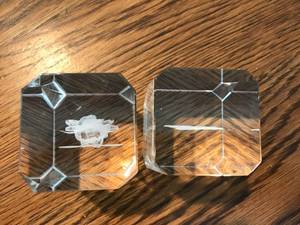 Spiritual Pair Of Glass Paper Weights Baby Jesus &amp Madonna Mary Lazer Etched 3 D Crystal Hologram&nbspChristianity Keepsake - Great Condition