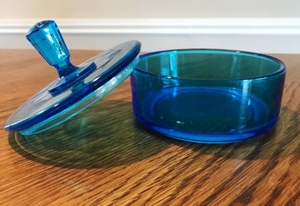 Vintage Cobalt Blue Etched Glass Powder Jar Trinket Box With Lid - Excellent Condition