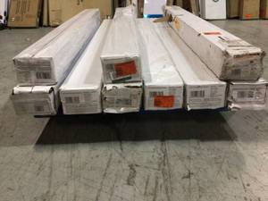 8 boxes of Strand Woven Mahogany 38 in. T x 5-18 in. W x 72 in. L Engineered Click Bamboo Flooring by Home Decorators Collection Customer Returns See Pictures