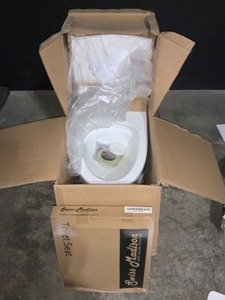 lot 58 image: SWISS MADISON ST. TROPEZ 1-PIECE 0.81.28 GPF DUAL FLUSH ELONGATED TOILET IN WHITE. SEE PICTURES