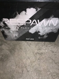 lot 59 image: RESPAWN 800 RACING STYLE GAMING ROCKER CHAIR, ROCKING GAMING CHAIR, IN WHITE (RSP-800-BLK-WHT). SEE PICTURES