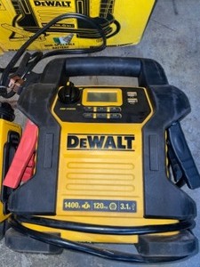 lot 63 image: ASSORTED DEWALT CAR JUMP STARTERSBATTERY CHARGER. VARIOUS CONDITIONS SEE PICTURES