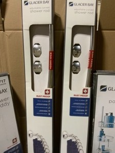 lot 66 image: ASSORTED GLACIER BAY BATHROOM ACCESSORIES. SEE PICTURES
