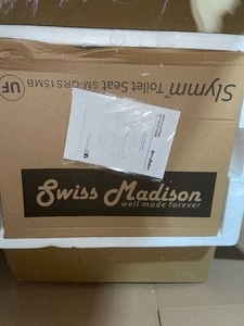 SWISS MADISON IVY ELONGATED TOILET BOWL ONLY IN MATTE BLACK. SEE PICTURES