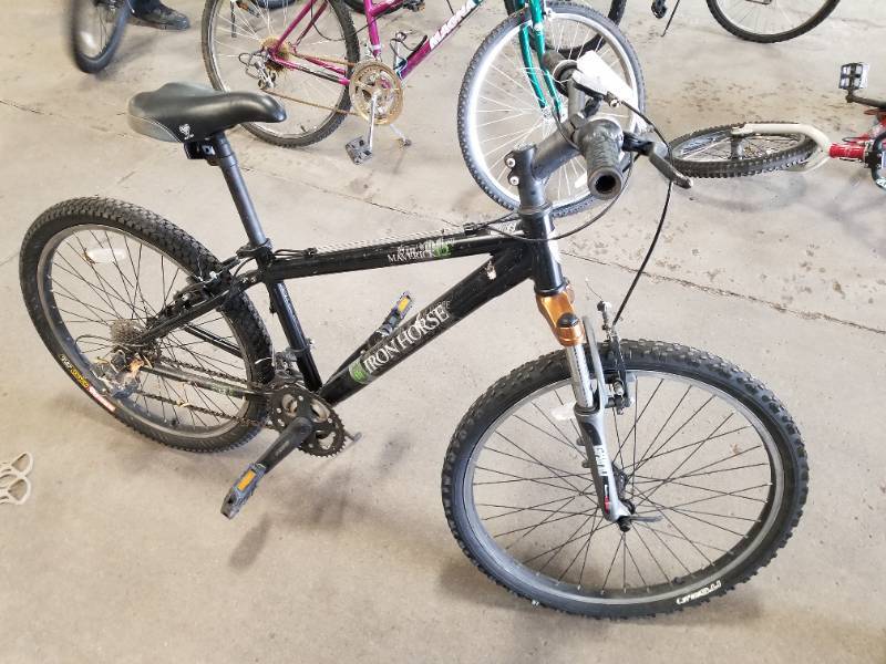 Maverick iron horse online mountain bike