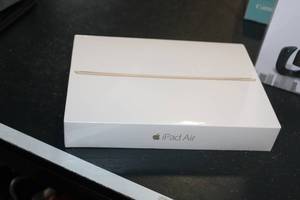 lot 36 image: Apple iPad Air Wi-Fi A1566 Gold 16 GB (new in box)