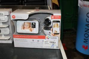 lot 49 image: Motorola Digital Video Baby Monitor with Wi-Fi Internet Viewing MBP854CONNECT (in box)
