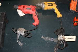 lot 78 image: Lot of (2) Power Tools  with DeWalt Drywall Screwdriver DW272, Tool Shop Drill 38