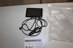 lot 226 image: Garmin nuvi GPS Unit 1490