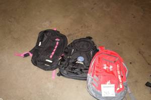 lot 293 image: Lot of (3) Backpacks Black (x2), Red (x1)