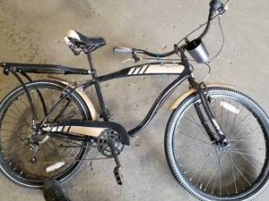 lot 751 image: Huffy Cruiser Mens 26 7-speed Street Bike with 18 BlackBrown Frame