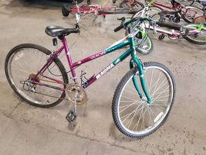 lot 768 image: Magna Glacier Point Womens 26 Trail Bike with 19 GreenPurple Frame