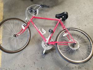 lot 775 image: Univega Land Rover-12 Mens 26 12-speed Trail Bike with 23 Red Frame