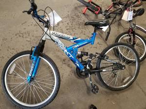 lot 777 image: Next Power Climber Mens 23 18-speed Trail Bike with 16 BlueSilver Frame