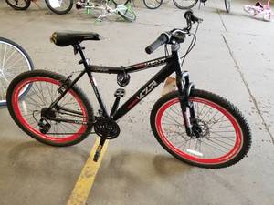 lot 789 image: Kent 2600 KZ Series Mens 24 Trail Bike with 26 Black Frame