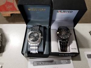 lot 451 image: Lot of (2) Mens Wrist Watches  with Zoo York, Unlisted