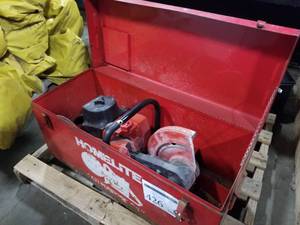 lot 426 image: Homelite 2-Stroke Pipe SawConcrete Saw DM-50  with Metal Case