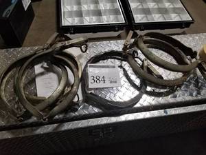 lot 384 image: Lot of (6) Vactor Clamp Tubes