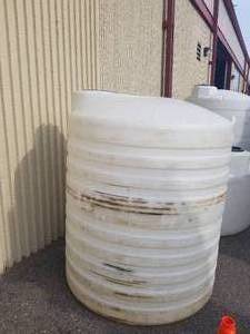 lot 22 image: 500 Gallon Water Tank