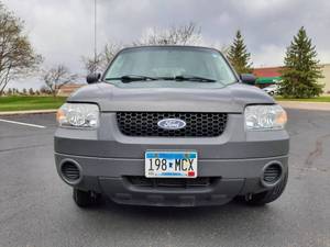 2007 Ford Escape XLS - 2 OWNER