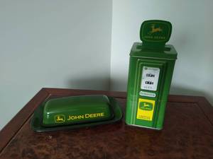 lot 159 image: John Deere Butter Dish And Tin Bank