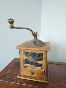 lot 166 image: Antique Coffee Grinder