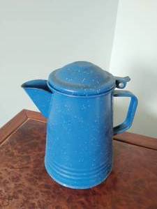 lot 172 image: Blue Vintage Enameled Pitcher