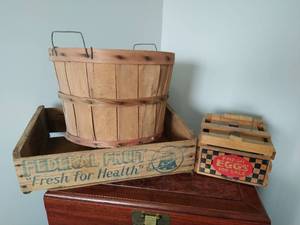 lot 177 image: Collection Of Three Vintage Fruit Crates And Egg Crates