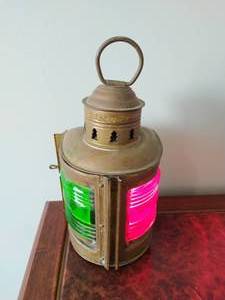 lot 190 image: Old Lantern Light