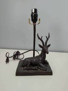 lot 258 image: Deer Lamp