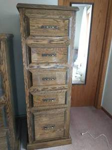 lot 114 image: Oak Five Drawer Lingerie Chest