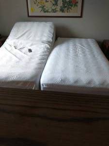 lot 115 image: Serta Motion Perfect III XL King Bed