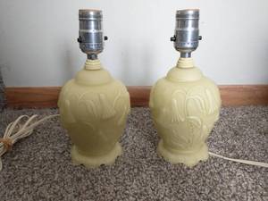 lot 209 image: Pair of Vintage Yellow Lamp Bases