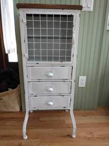 lot 210 image: Farmhouse Style Metal Cabinet