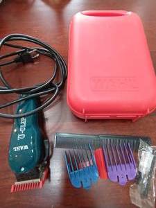 lot 229 image: Wahl Trimmer with Carrying Case with Accessories