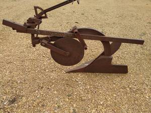 lot 429 image: Vintage Plow