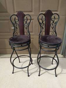 lot 433 image: Pair of Swivel Barstools