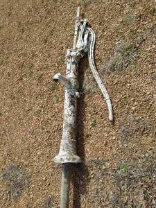 lot 331 image: White Water Pump