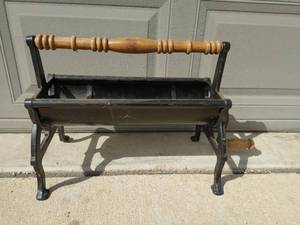 lot 335 image: Paper Log Roller