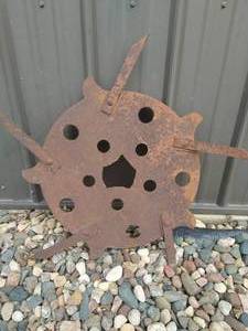 lot 389 image: Old Plow Disc Part