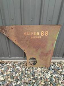lot 390 image: Oliver Super 88 Diesel Tractor Part