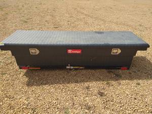 lot 395 image: Runnings Low Profile Truck Box with Trailor