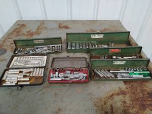 lot 360 image: 6 Socket Sets