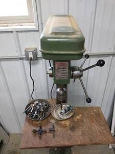 lot 17 image: Milwaukee Drill Press