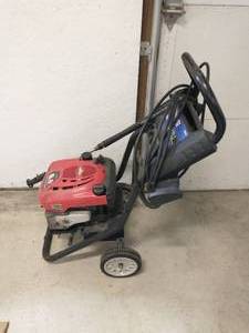lot 19 image: Briggs And Stratton 2500 PSI Power Washer
