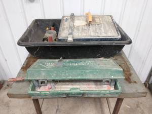 lot 54 image: Ryobi Tile Saw With Accessories And Rubi Cortador Con Separador