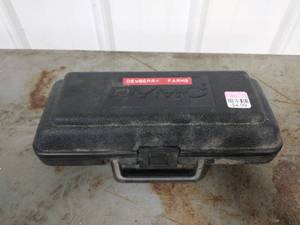 lot 60 image: Dymo Typewriter