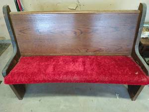 lot 674 image: Church Bench with Cushion