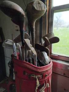 lot 702 image: Vintage Golf Clubs with Bag